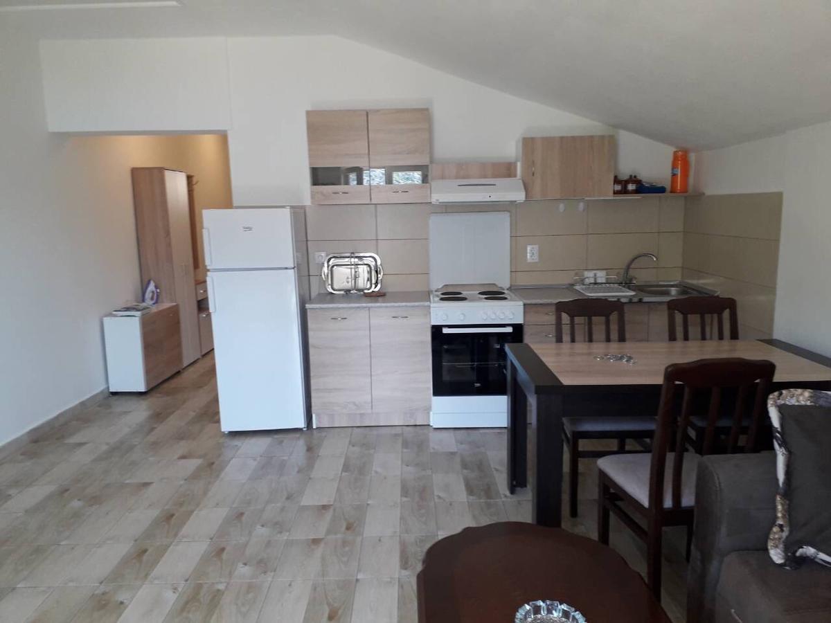 Apartmani Viza Рисан Экстерьер фото